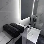 Belle's Luxe Apartamento Balchik