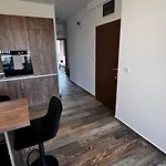 Belle's Luxe * Balchik